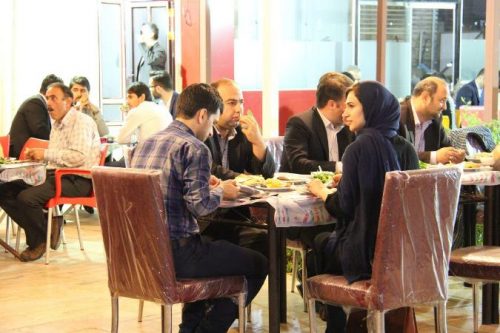 افطاری اعتدال گرایان (8)