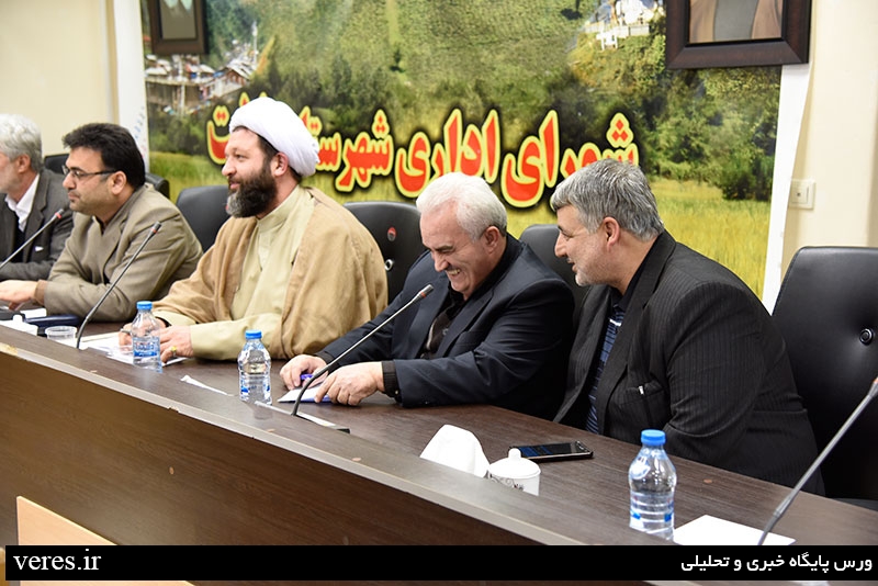 نشست هم اندیشی توسعه و عمران در شفت برگزار شد