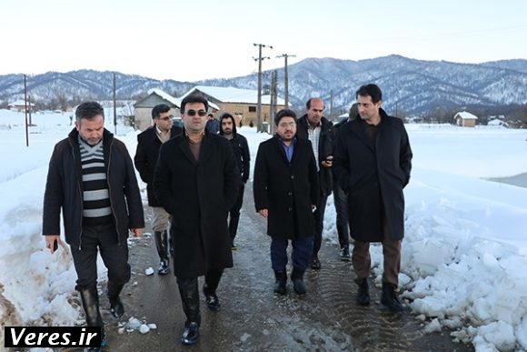عملیات برفروبی در روستای مژدهه شهرستان شفت