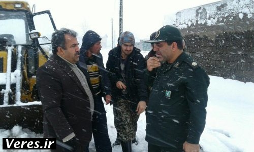 مشارکت مردم جیرده برای بازماندن راه های مرکز دهستان