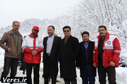 بارش برف و حضور فرماندار شفت و مسوولین شهرستان در لپوندان
