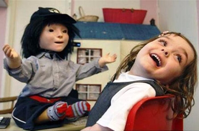 کودک مبتلا به اوتیسم را از جامعه پنهان نکنید