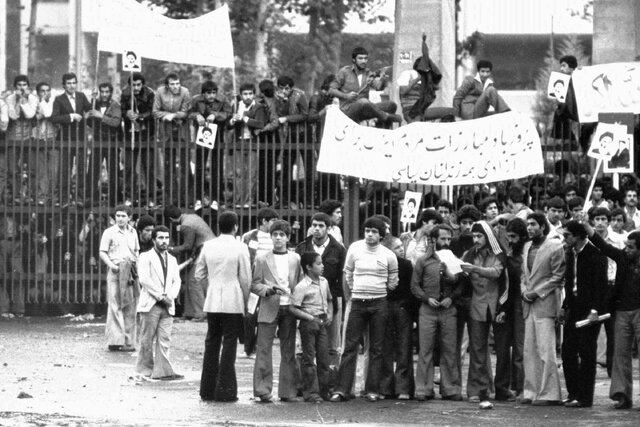 بازخوانی یک واقعه، قتل‌عام در دانشگاه تهران