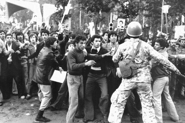 69 سال گذشت؛ تاریخ از «روز دانشجو» چه می‌گوید؟