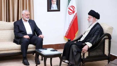 رهبر و اسماعیل هنیه